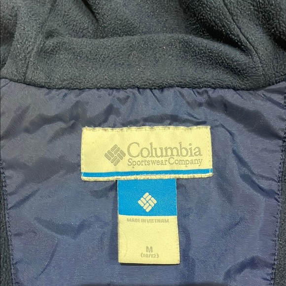 Columbia Magenta and Dark Blue Hooded raincoat. Little stained on end of sleeves - Picture 3 of 4